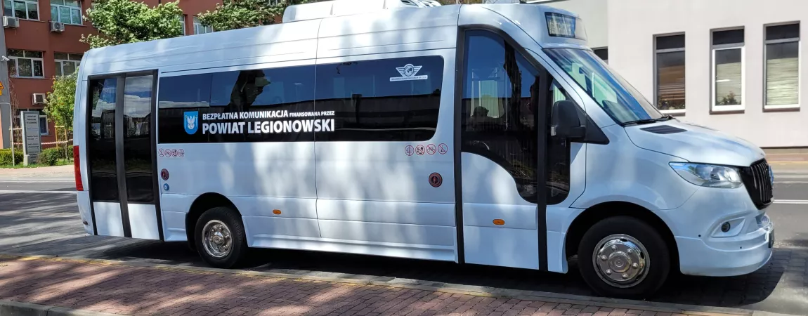 biały autobus 
